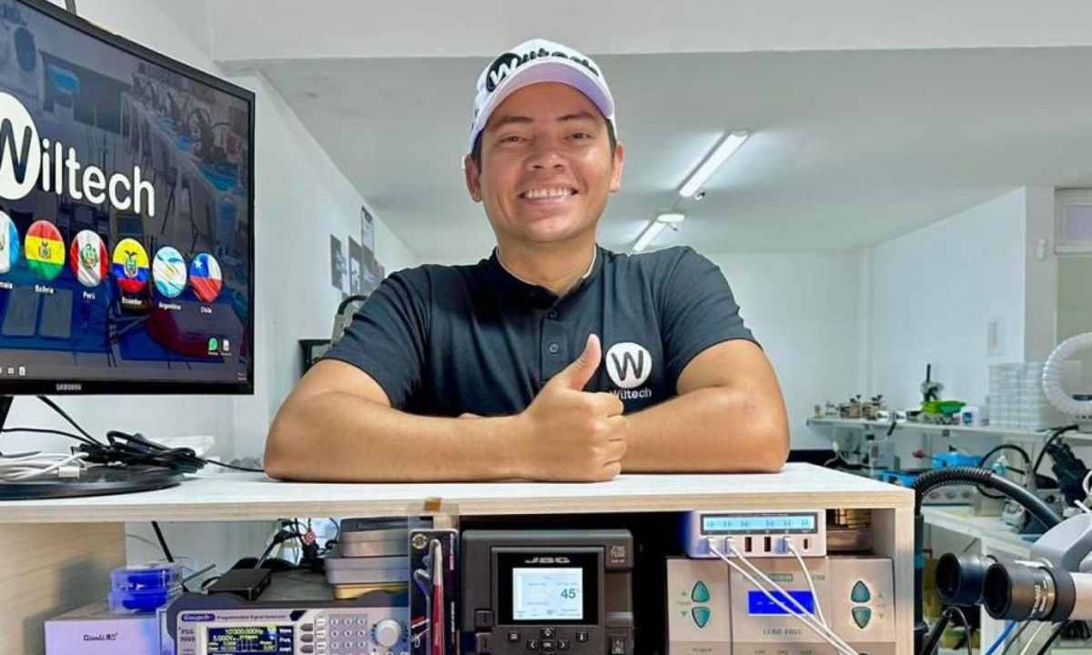 ENTERCO's tweet photo. Apple le pide al colombiano Wilmer Becerra de Wiltech que deje de reparar iPhones. 😱 ¿Razones? Aquí todos los detalles 👇 https://t.co/TjETJCixQA https://t.co/kPaMNBMqb9