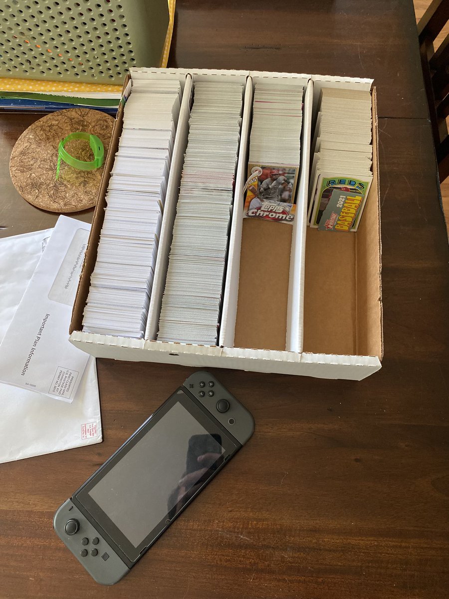 Dromani33's tweet photo. When you have to start consolidating your cards bc your wife says you have too much.. (only like a small small amount of) and I'm not even close.  @CardPurchaser https://t.co/zI0k934S4g