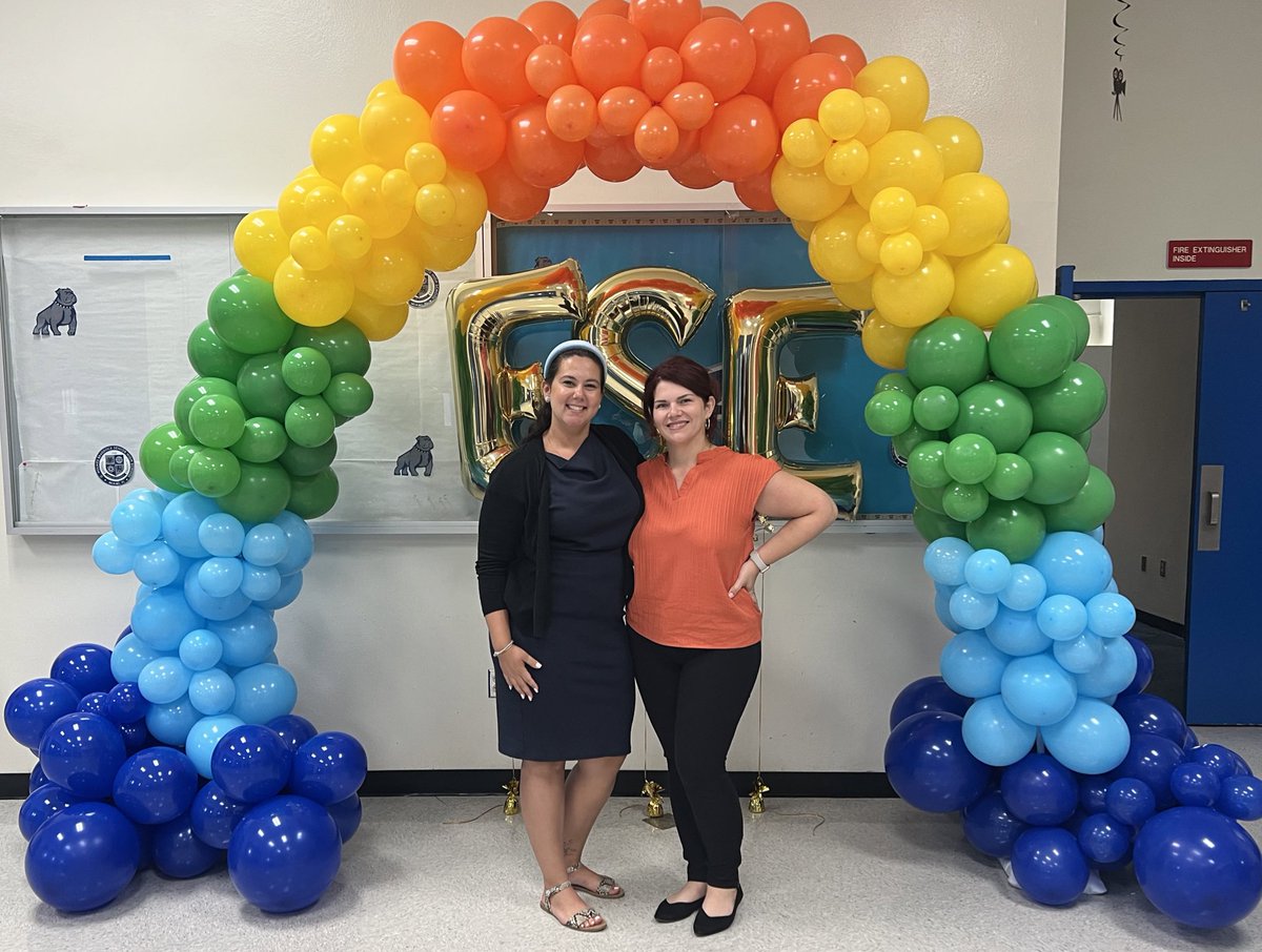 raquel4782's tweet photo. Getting ready for all of our wonderful @LCSjaguars ESE students at #ESEsummit @LCSjaguars @MDCPSSouth @OfficeofESE https://t.co/sGxKP6hzbf