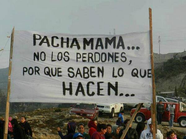 ArandaDario's tweet photo. "La madre tierra, la Pachamama, celebra hoy su fiesta grande (...) Es la fe más antigua de las Américas" (E. Galeano)

Día para rechazar el falso progreso (megaminería, fracking, agronegocio, litio, etc). Día para escuchar (más q nunca) a quienes viven y cuidan los territorios https://t.co/T4391SPhy7