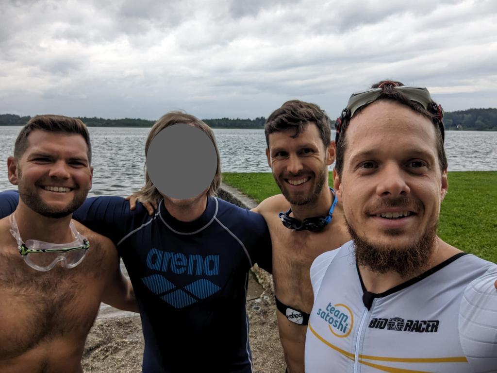 Vitus_Ze's tweet photo. Today's #satoshifreeathlon was an amazing sports day again. 
Celebrating UASF with a group of fitcoiners. :)

Some original PoW.
About 1,3 km swimming, 12,5 km running and 50 km cycling.

Here's some impressions 1/3 https://t.co/UEJtWMeSMz
