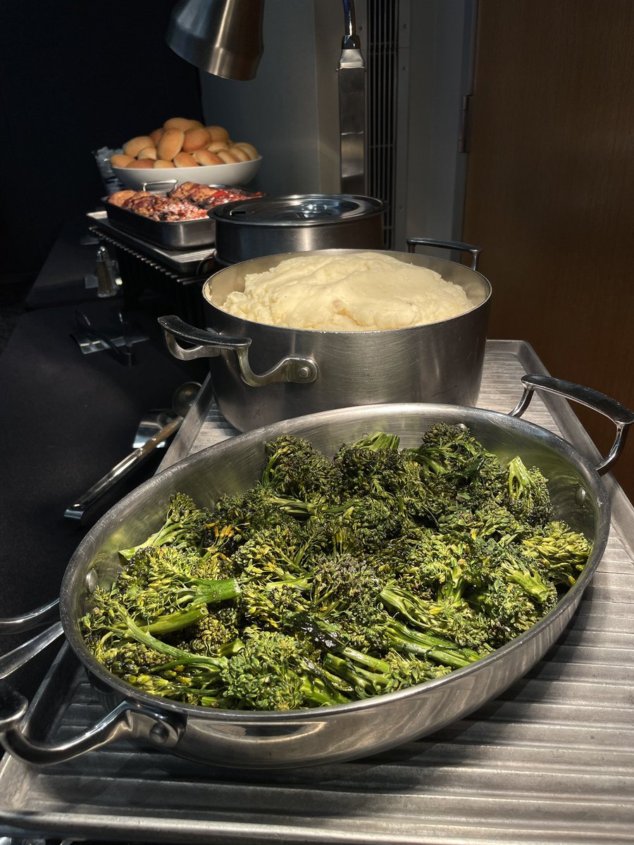 islanderdining's tweet photo. Need an event catered on campus? We’ve got you 👏 

Islander Catering is delicious &amp; ready for any groups, small or large! 🤙

Go to https://t.co/m9mlh3r8Wl or email Lisa.TostoGoing@compass-usa.com to place an order!

#catering #islandercatering #tamucc #foodie https://t.co/puUMW0b5XM