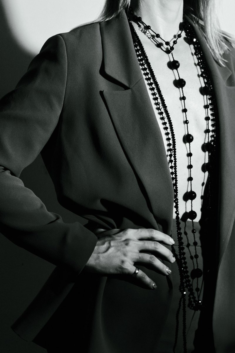 Я просто устроил фотосессию некоторым своим костюмам.