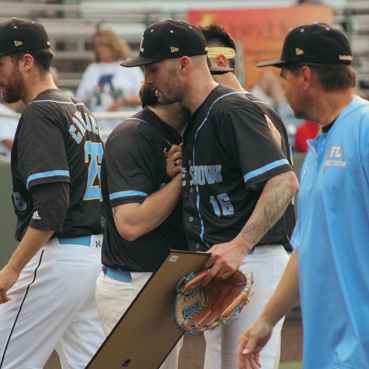 FlLakers's tweet photo. From your first pitch to your last a thank you isn’t enough. 

Your play was special but your heart and soul took it to the next level. We are simply better because of your time here. 

All of us wish you the best of luck as you head south, we love you brother 🫡

@B_Anderson23 https://t.co/hbMKYctYmn