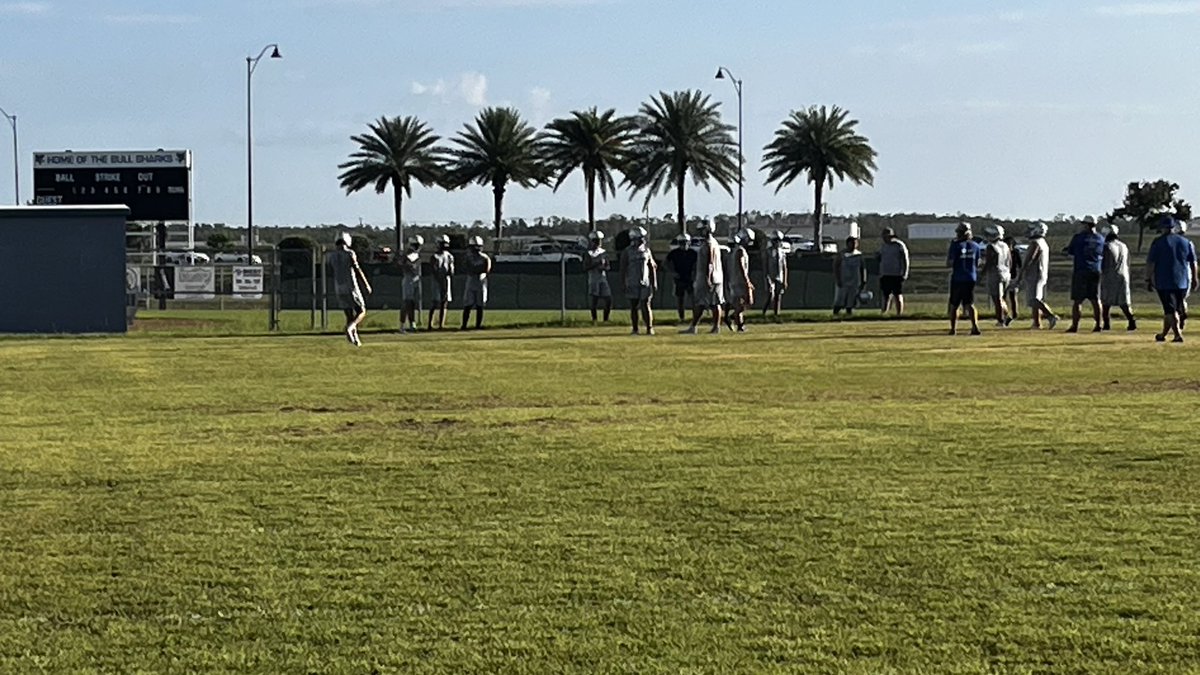 Keeping everyone healthy and safe. @BullSharksFB <a href="/FHSAA/">FHSAA</a> <a href="/LeeSchools/">School District of Lee County</a> <a href="/Lee_Health/">Lee Health</a>