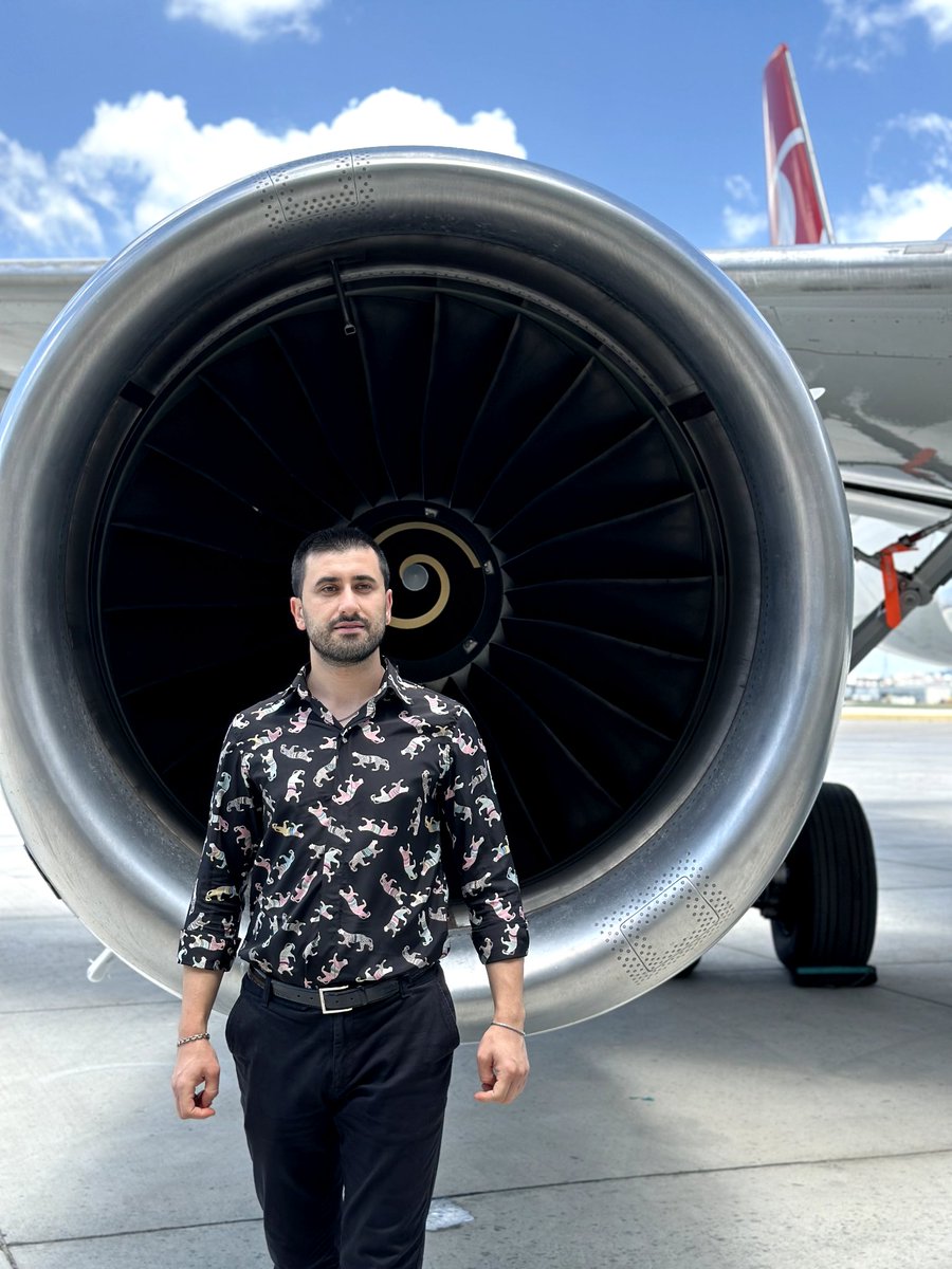 İstikbal göklerdedir.