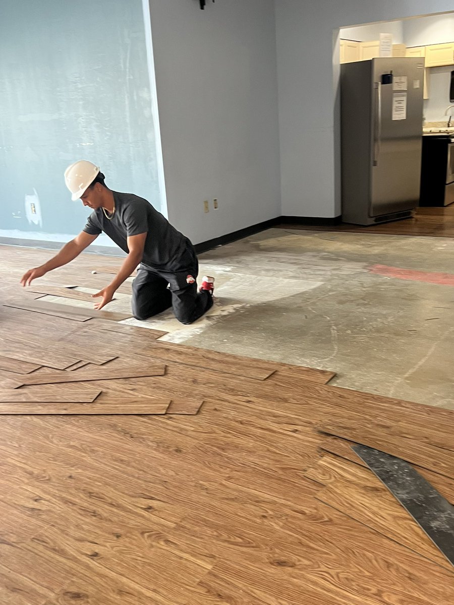 OhioStateMLAX's tweet photo. Teamed up with the @wrestlingbucks to help with the construction of a new @RMHCofCentralOH house downtown

More on the project ➡️ https://t.co/ENSV2qfhqe

#GoBucks https://t.co/qWZD4ybT1i