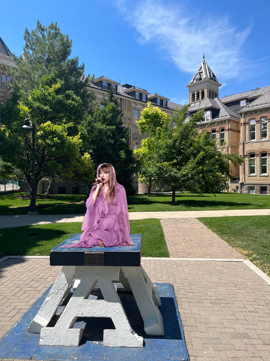 UtahStateSA's tweet image. Happy August to our Aggie family!