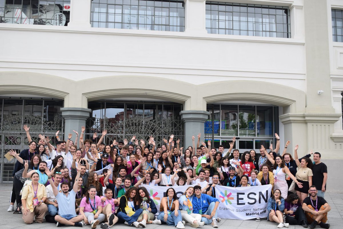 esncastellon's tweet photo. El pasado fin de semana tuvo lugar el evento formativo KINESI en Bilbao, al cual asistieron dos de nuestras personas voluntarias y aprendieron sobre distintos ámbitos de gran utilidad para nuestra sección.
#KINESI #ESNCastellon https://t.co/l6BCzPU3nC