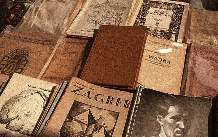 AcademiaDreams's tweet photo. “Poetry is thoughts that breathe, and words that burn.”

— Thomas Gray https://t.co/Csrr8a1PaB
