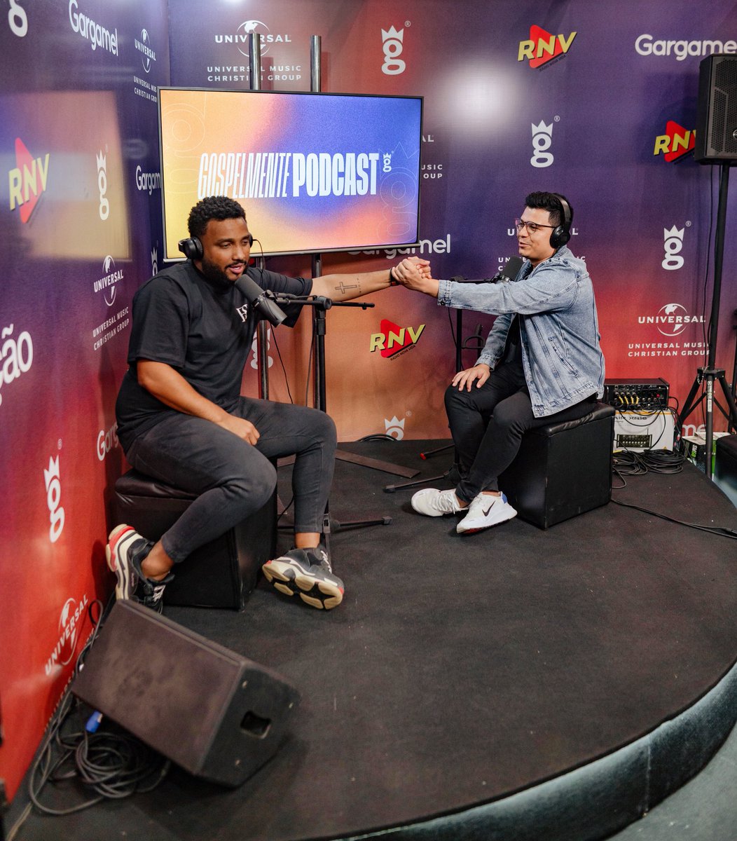 🚨Imagens Fortes!😱 “influencer <a href="/gospelmente/">Gospelmente</a>” puxa <a href="/ELISOARESBH/">Eli Soares</a> pelo braço e o obriga a gravar podcast!