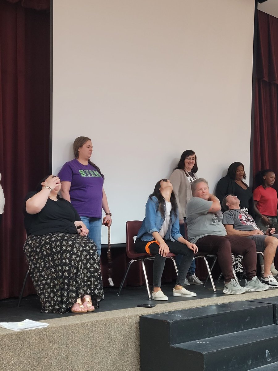 mswhite_TMS's tweet photo. πͺ TMS beginning of the year team-building πͺ #CookieFace @MrsWestTMS @AshleyDiosdado @HumbleISD_TMS https://t.co/ui2XUCoa0o