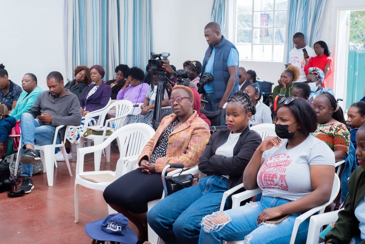 POVOAfrika's tweet photo. The Bulawayo panel discussion in pics! with @sithandazile98 @thevuyobrown @GwiziSoneni at @BYOgallery
@ByoArtsFestival @CurateByo @MusicInAfrica @naczzim
#soundconnectsfund #soundconnectsus #MIAF #GoetheInstitut #ACPEUcultureprogramme #EU #OACPS.
#disabilityinclusion https://t.co/mhMhwtEdmH