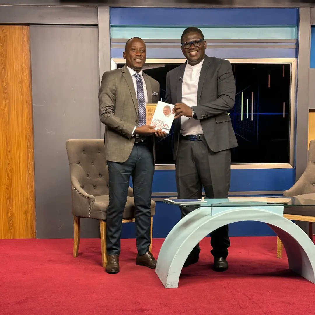 drsakintayo's tweet photo. I had an amazing interview on The Link Show at NTV @ntvuganda
It was an interesting conversation as we discussed Gtext and the impact we're creating in Africa.
Don't miss it when it's streamed.
DSA.
#drsakintayo #TV #interview #media #Uganda #business #gtext #NTV #entrepreneur https://t.co/JwCE14WBRx