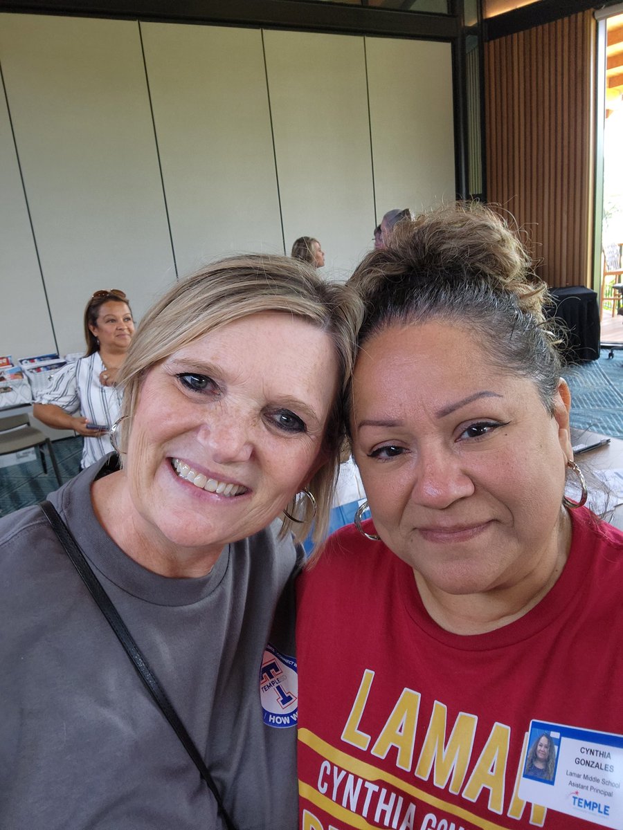 Cynthia01862887's tweet photo. Thank you @TempleISD @OttTempleISD and all of the sponsors for making this retreat an amazing learning experience for leaders!!!! @YBradTISD @Slay_EVERY_dayy @LamarTISD @donnaward475 https://t.co/7kAgwkelgy