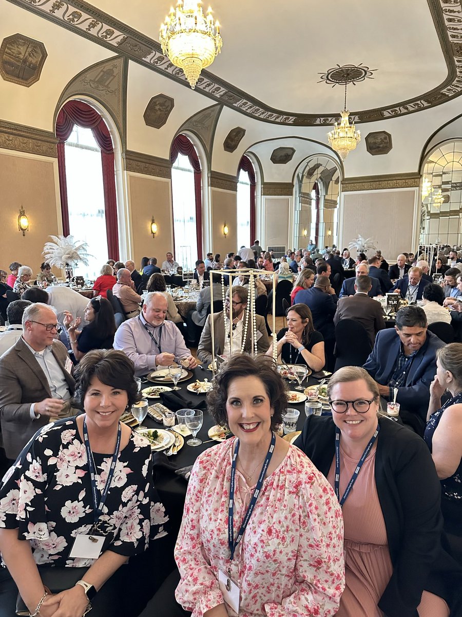 StarCareCEO's tweet photo. So proud to represent @starcarelubbock @vetstarlubbock and @LubbockChamber at the San Angelo Chamber of Commerce West Tx Lege Summit! #txlege #PoweredByLBK https://t.co/NpYeD7vJ9u