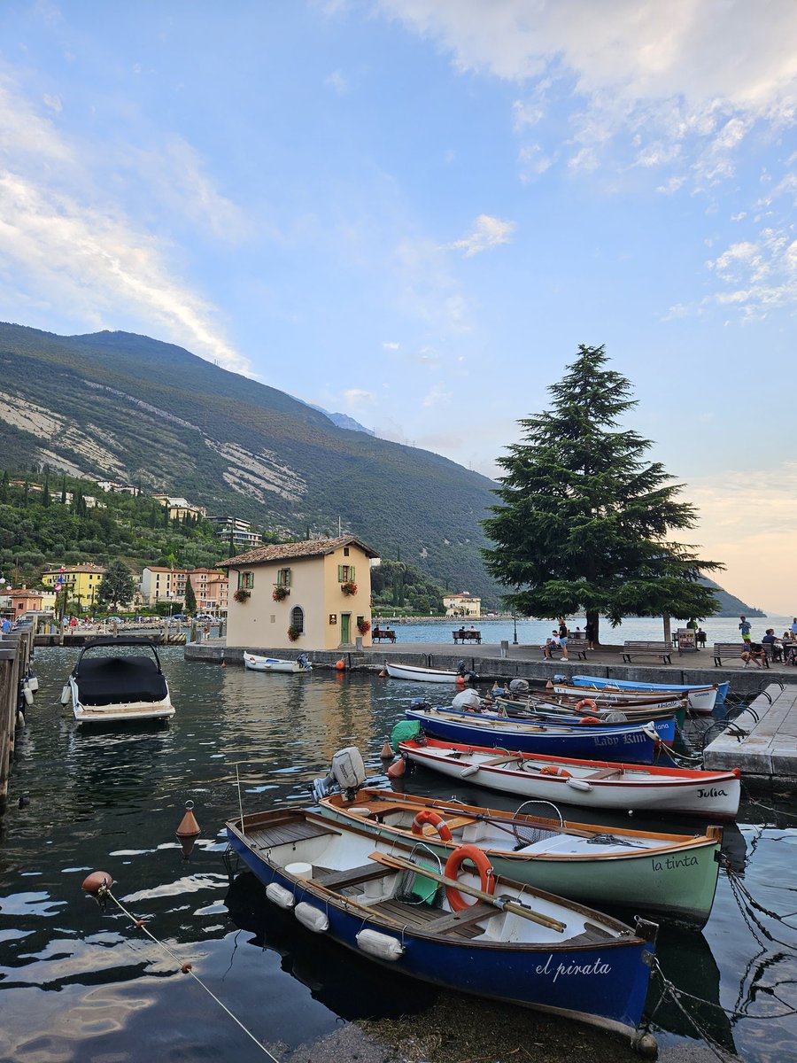 ManniTaal's tweet image. 🇮🇹 #Torbole 😍

#LagodiGarda #Trentino #Italia
