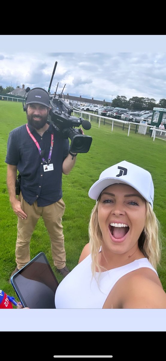 ThoroughbrdTale's tweet photo. WIN WIN WIN!!
To celebrate @RacingLeagueUK Yorkshire Captain @LeonnaMayor guest hosting later this week, we have goodie bags of #RacingLeague and #ThoroughbredTales merchandise to give away!
To enter RETWEET & LIKE this tweet and FOLLOW @ThoroughbrdTale & @LeonnaMayor 
Entries close 10pm Thursday 3rd Aug (GMT)