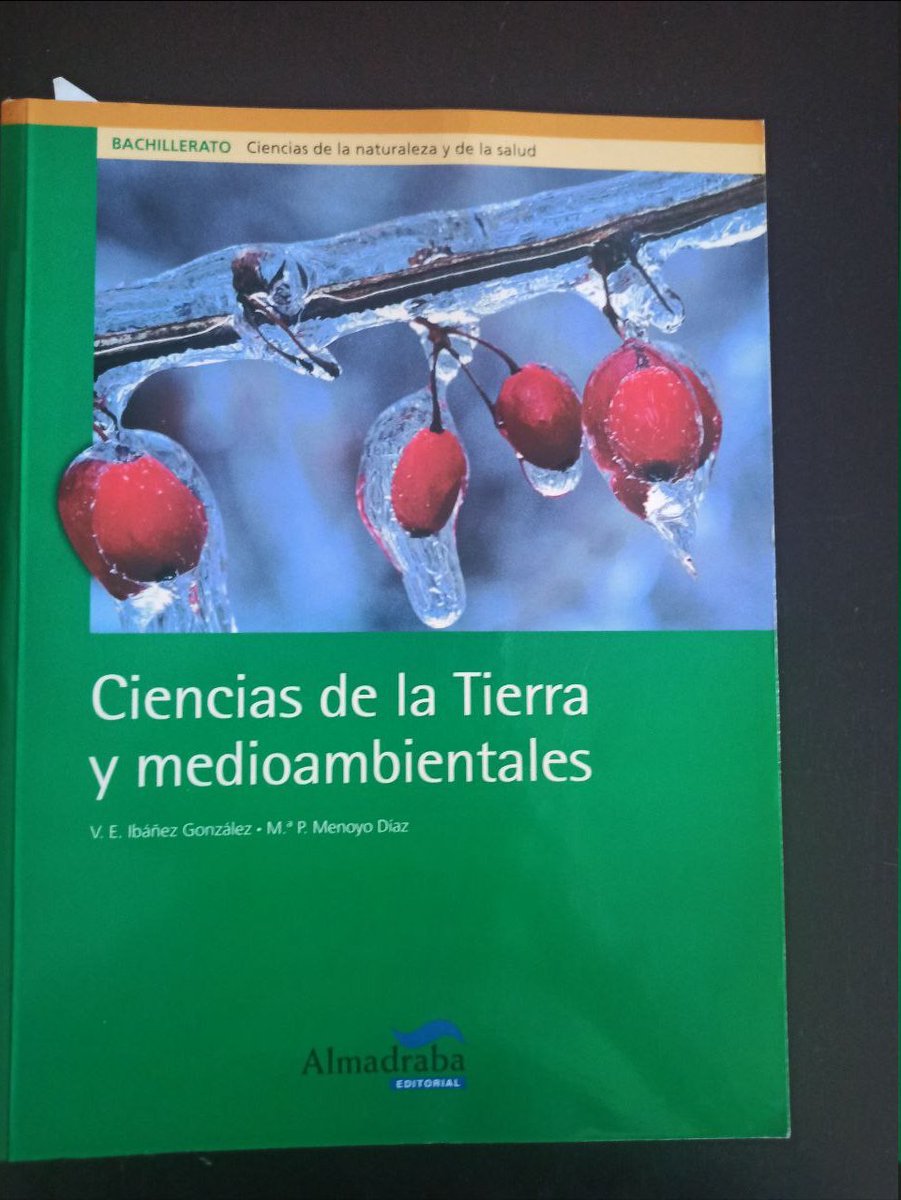 Zafrainvestiga's tweet image. y así empezamos a escribir un libro de texto de #CTMA q salió a la luz en 2003, no salió en el momento oportuno, ya q en 2002 se aprobó nueva ley, la #LOCE y q se puso en práctica justo en el 2003 y ya se sabe q en este país tenemos la mala costumbre de ir cambiando unas leyes🧵