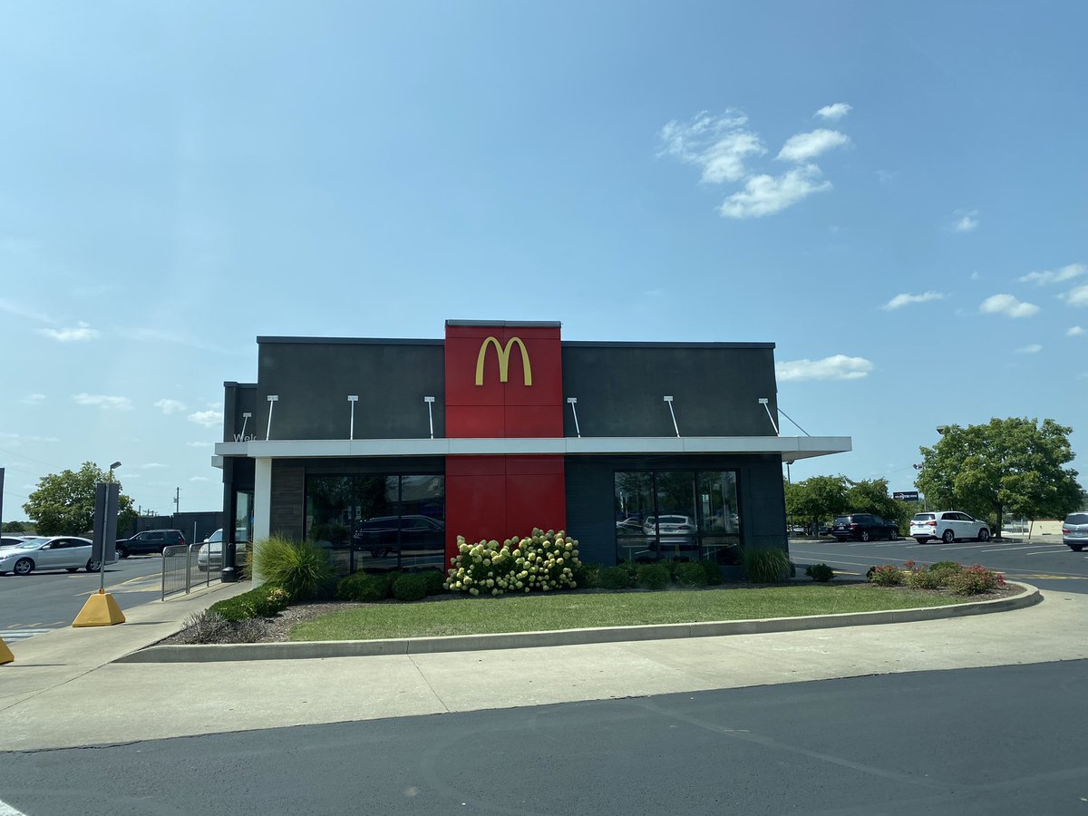 This is my local McDonald’s. I just left there without ordering and I’ll never eat/order from there again.

Let me tell you why:

First off, you see those McDonald’s arches right at the top of the building? Right underneath those arches was a BIG play place for kids to frolic and