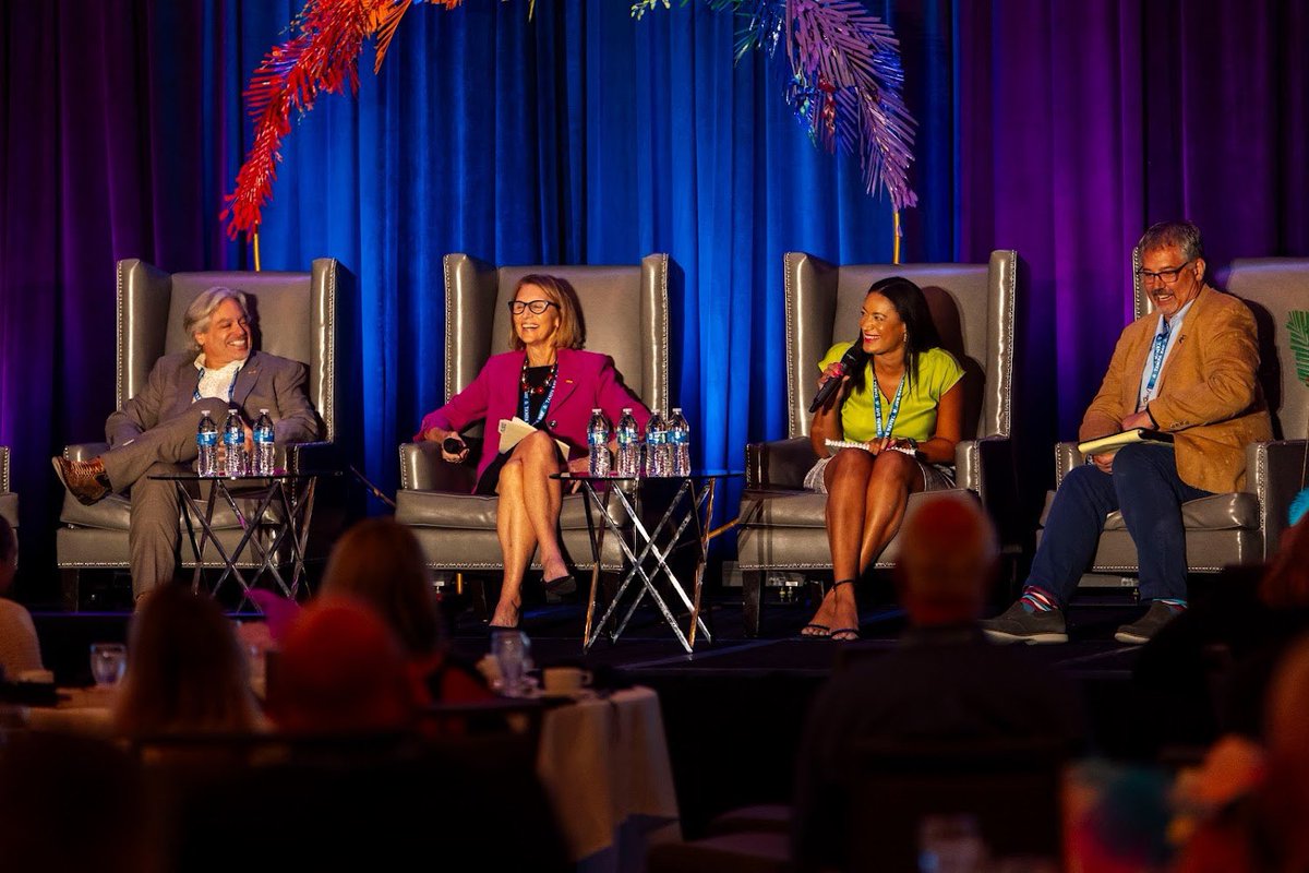 Santiago C. Corrada tweet media