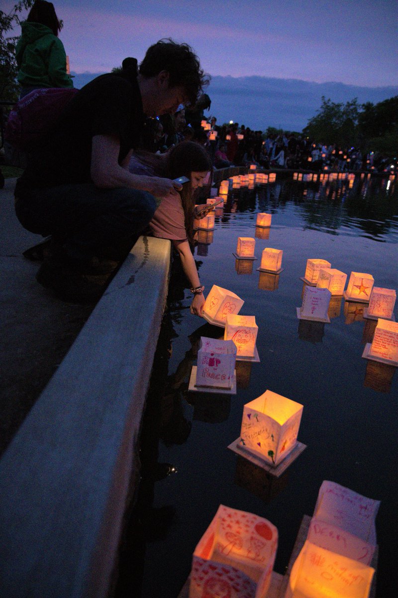water_lantern's tweet photo. Our favorite view 😍lantern launching!!!
#waterlanternfestival #floatinglanterns #lanternfestival #lanterns #tuesdayvibe #TuesdayFeeling https://t.co/0jf81QjwkI