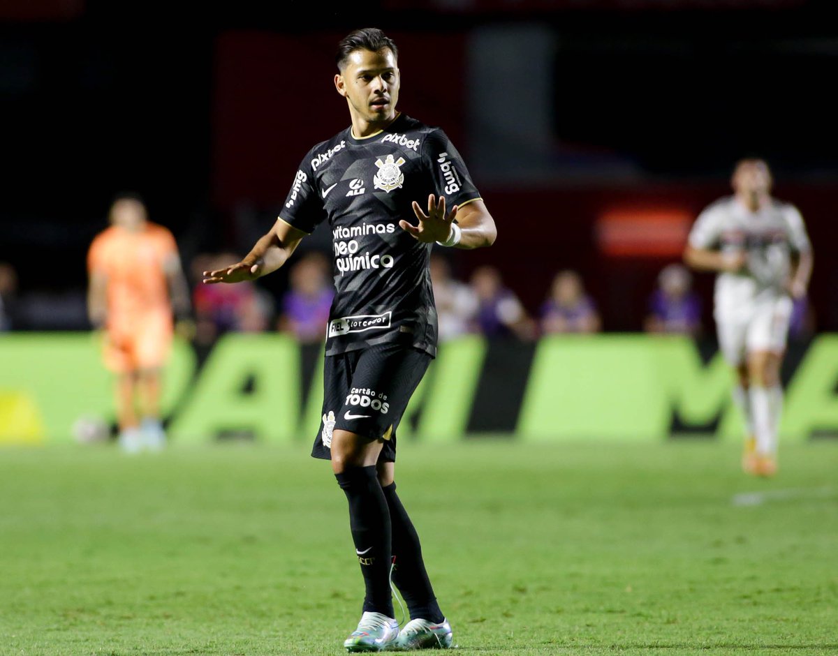 adornarcos's tweet photo. Eu acredito no Romero pra fazer 5 gols na Neo Química Arena, nesta temporada!! Kkkkkkkkkkk #RomeroTitular https://t.co/U0JZ48ZW5U