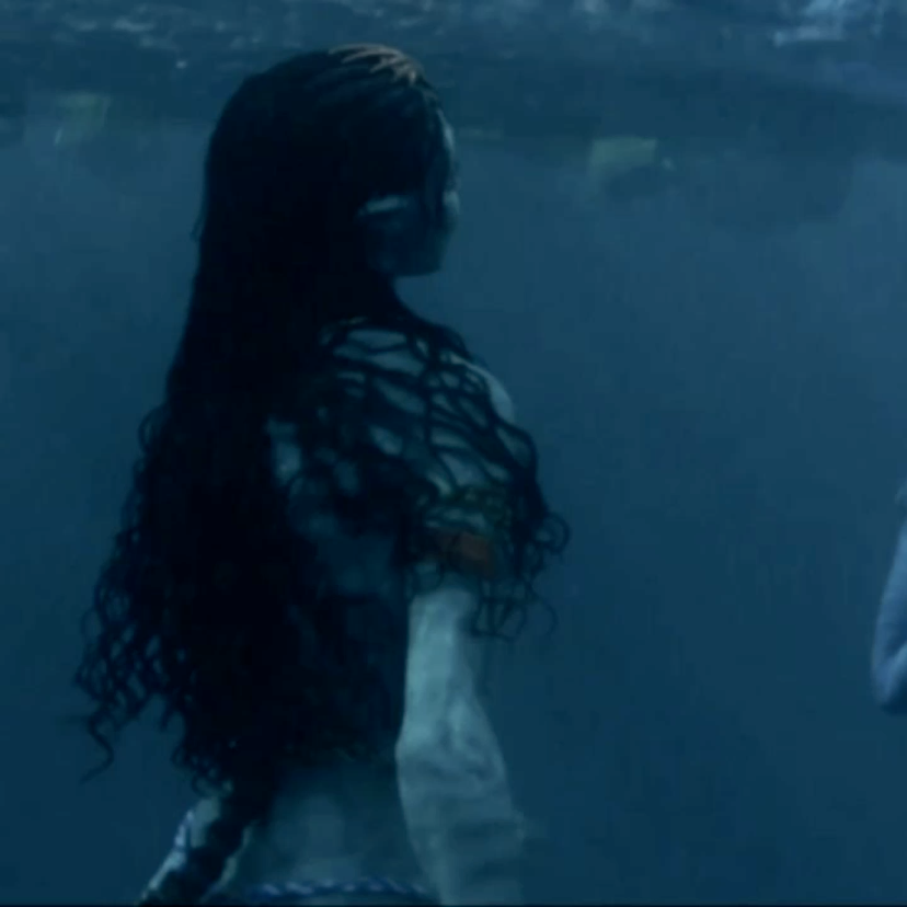 clemdoves's tweet photo. she’s such a mermaid https://t.co/VR0mywXtqY