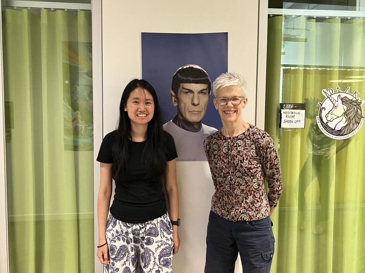 SusanMurphylab1's tweet image. Congrats to @kewzha on starting her postdoc at Columbia Business School today! We will miss you, Kelly!!