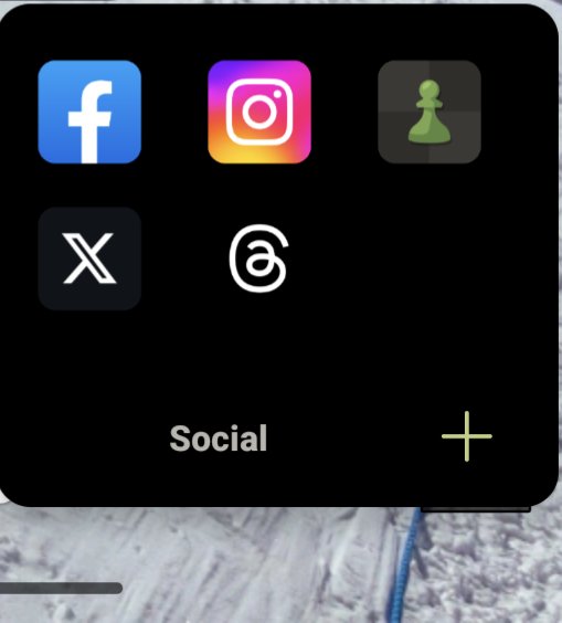 brendonbeebe's tweet photo. I forgot... Which icon is Twitter? https://t.co/ezw3qzOEPL