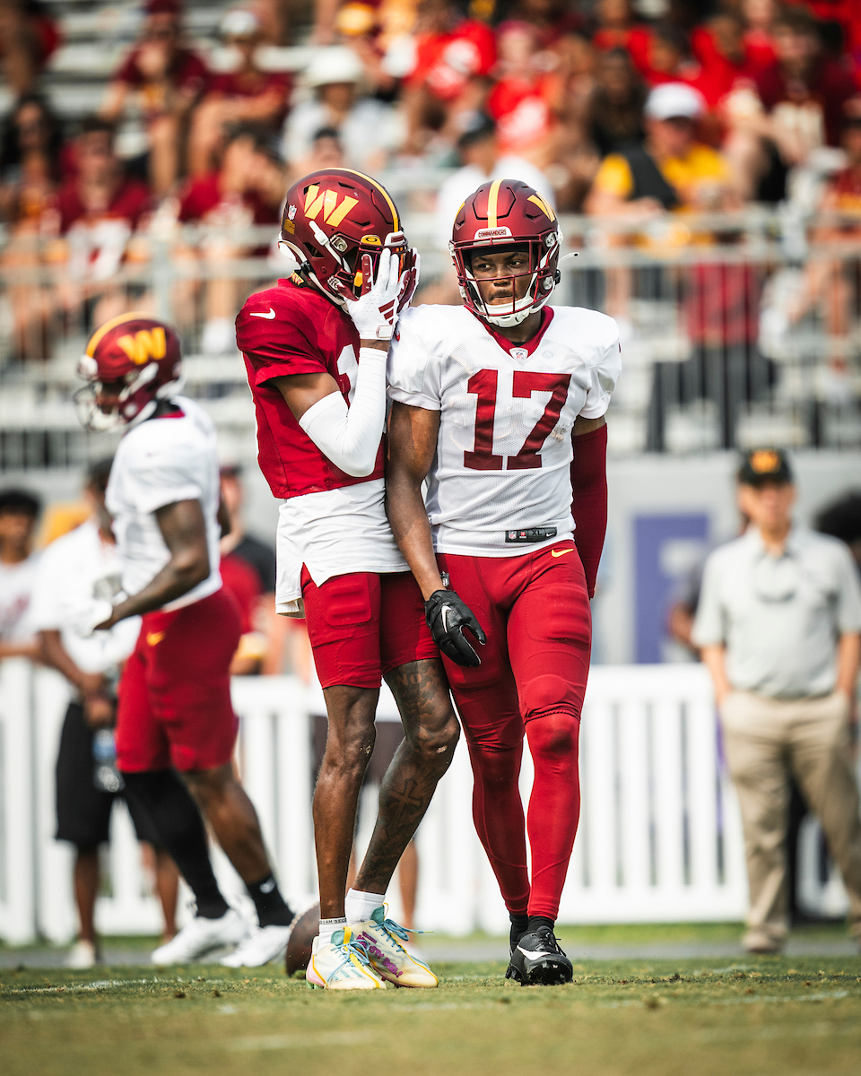 Commanders's tweet photo. pads on, intensity high

@emmanuelforbes7 | @TheTerry_25 https://t.co/9tMwDjhJEQ