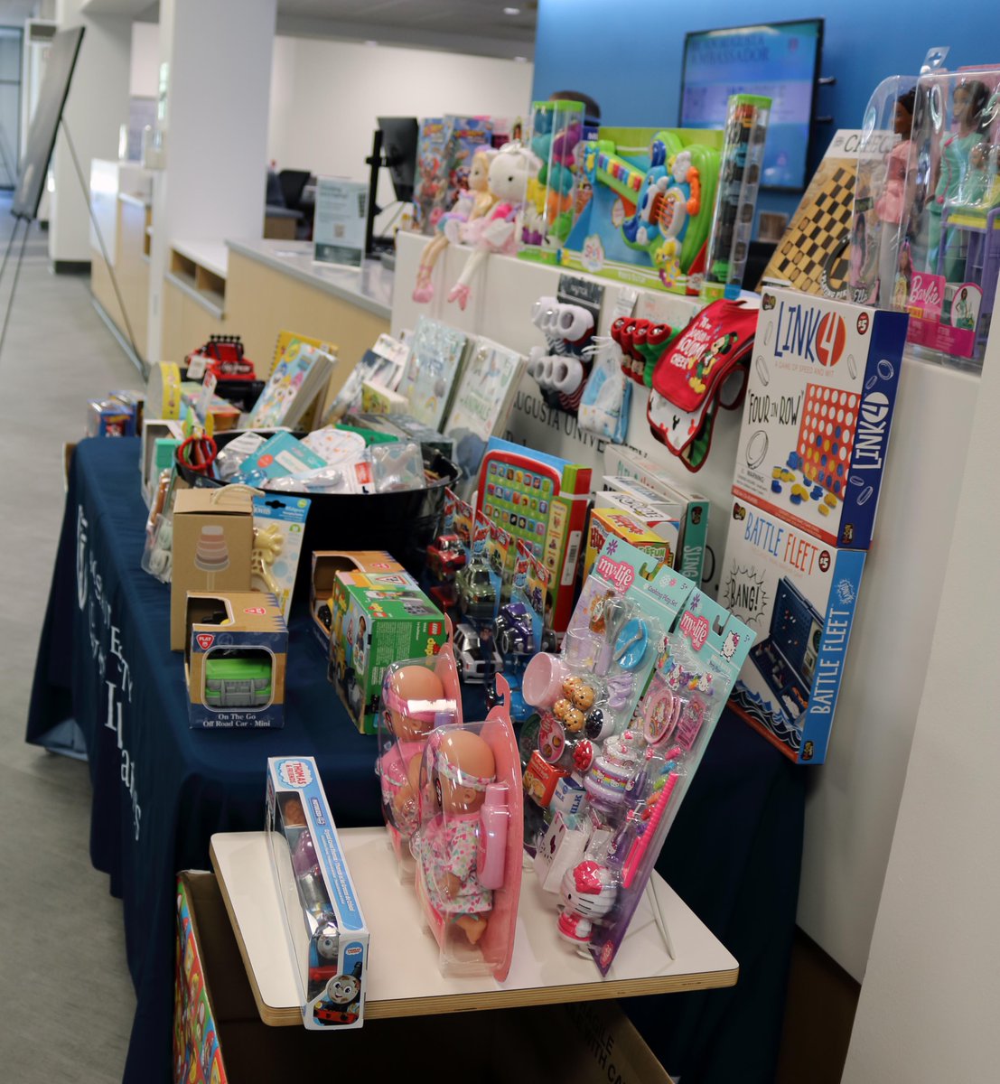 AUG_Libraries's tweet photo. The AU Libraries collected such an amazing amount of toys and other goodies for the Children's Hospital of Georgia. Thank you to everyone who donated!   #aulibraries https://t.co/8lNmi3fxQq