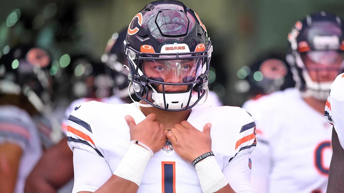 PolymarketBlitz's tweet photo. 𝗥𝗘𝗣𝗢𝗥𝗧:
Justin Fields is currently the most bet on player to win MVP on PointsBet. 

He has more MVP bets than Mahomes, Allen and Herbert combined 📈 https://t.co/HubBdFciwd