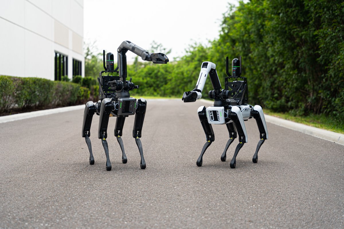 FLYMOTIONmedia's tweet photo. As #technology integrators, #FLYMOTION prides itself on providing complete, custom solutions for our clients. 

Regardless of the payload, we will work with you to ensure your robot is ready for your next operation.

Contact our team: https://t.co/2wakCUuW69
#robotics #unmanned https://t.co/ynxdK36A4y