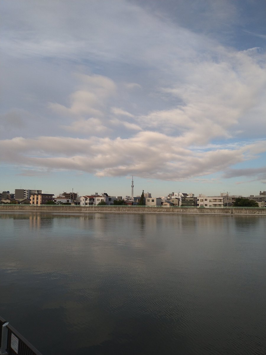 oyaji14's tweet photo. 朝散歩　今朝は気持ち涼しめ https://t.co/DCIO8Jjf7a