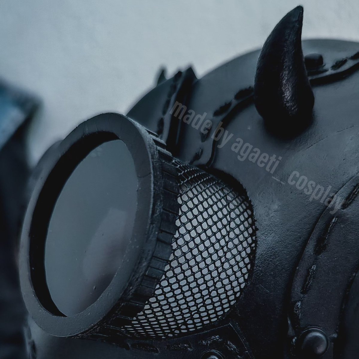 Agaetii's tweet photo. Just finished my impera helmet 😌✌️ #ghosttwt #nameless_ghouls #swissarmyghoul #swissghoul #thebandghost #anamelessghoul #froqueyourself #propmaking #foamsmith https://t.co/VRzg6cmTtE