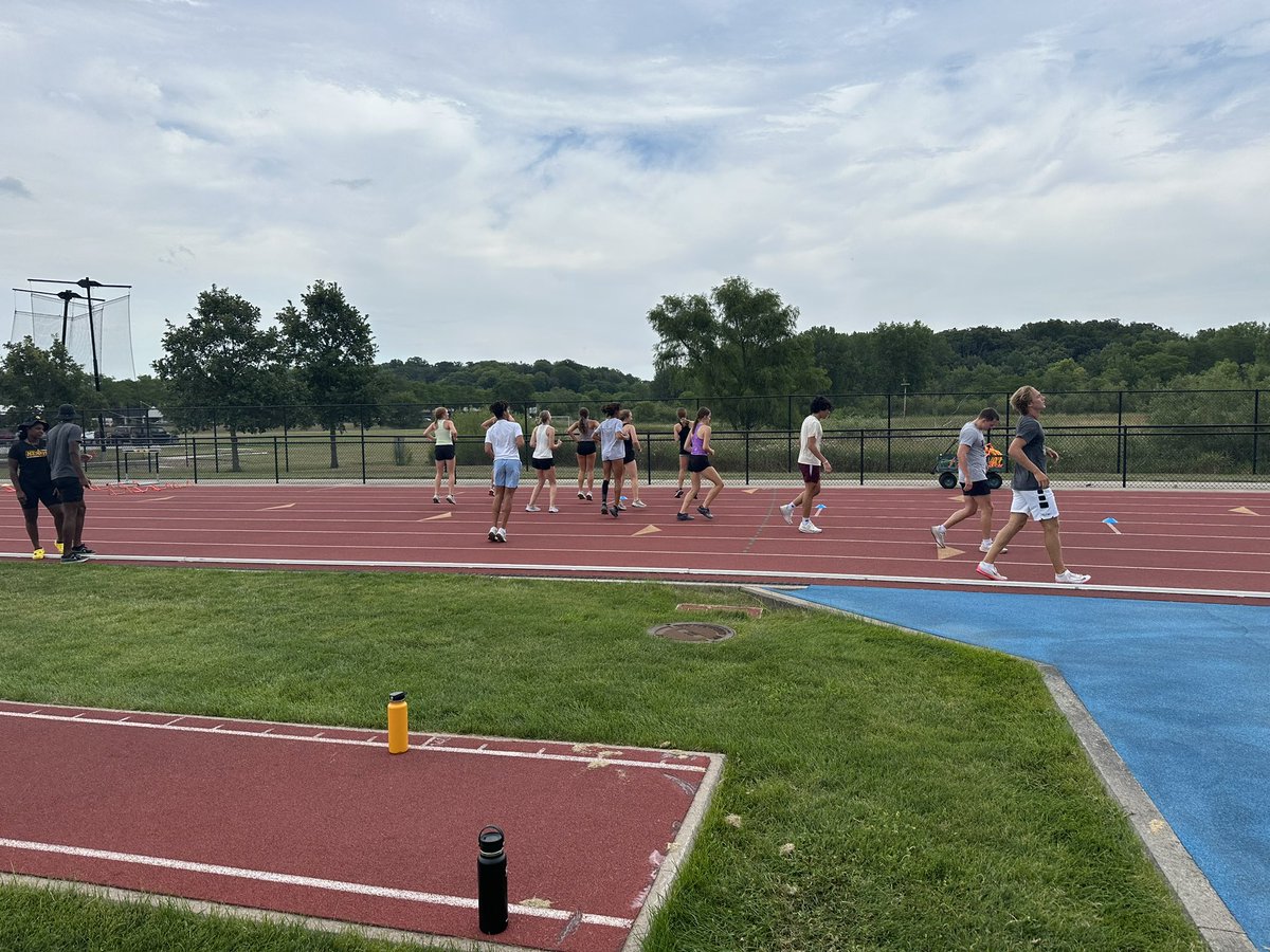 Drake Woody (@drakewoody5) on Twitter photo Summer Iowa Speed!! I had a blast coaching these athletes this summer with a lot of people trying new events! #UISRMatwork <a href="/uiowa/">University of Iowa</a> @UISRM #uisrm Summer Iowa Speed!! I had a blast coaching these athletes this summer with a lot of people trying new events! #UISRMatwork <a href="/uiowa/">University of Iowa</a> @UISRM #uisrm