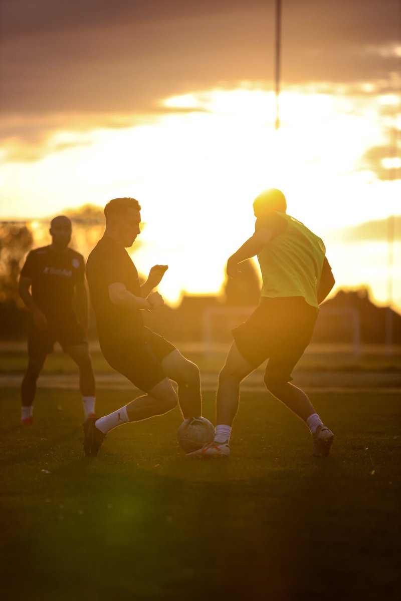 The Sunsets on pre season for another year. 🌅

Only 4 Days to go before we kick off the new season. 

Few training pics from tonights session 📸 @PSLFC