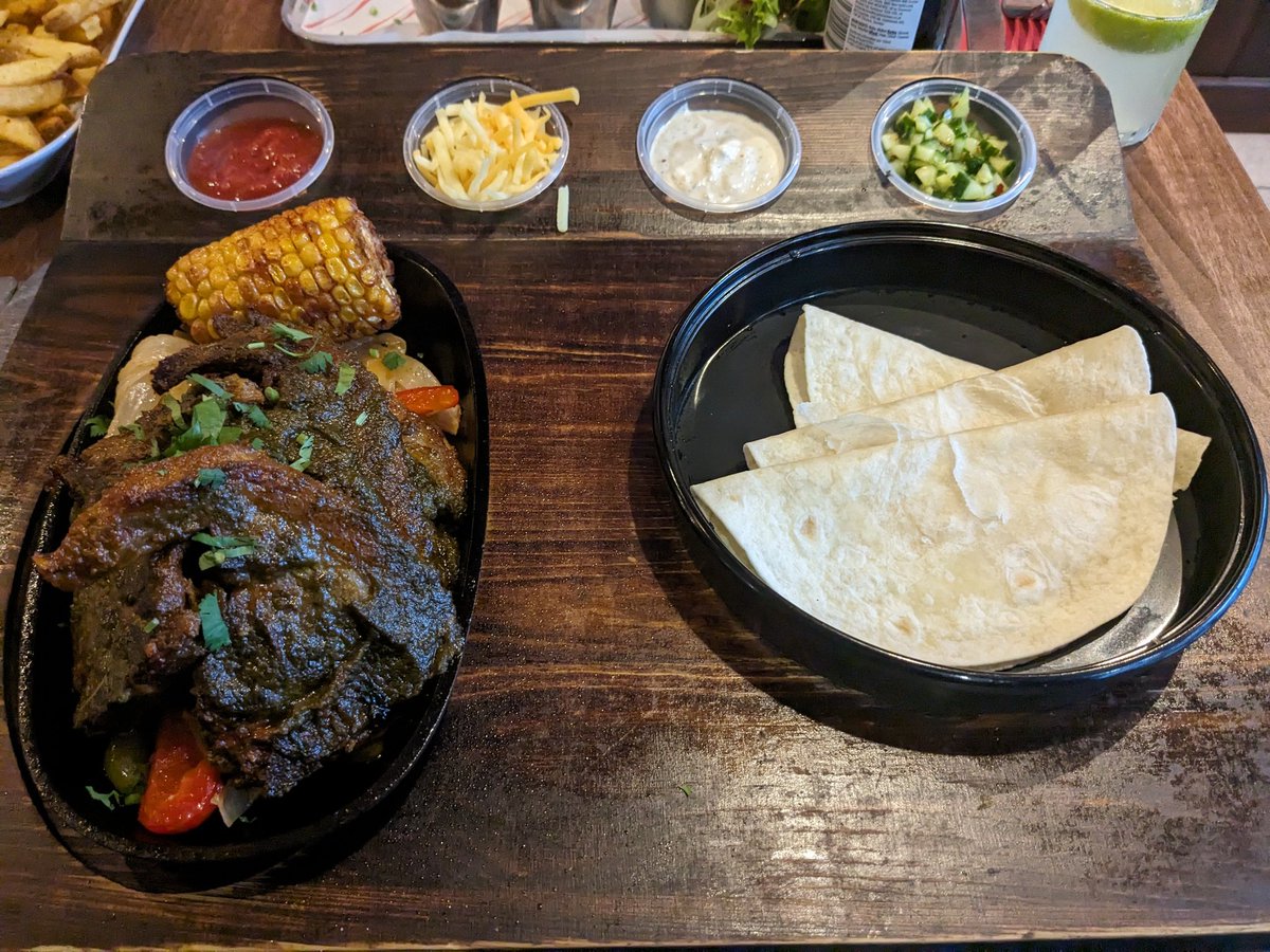 SupperCardiff's tweet photo. A  unique concept from @Vivo_Amigo mixing Indian and Mexican food. We all enjoyed a great value meal. https://t.co/EdUCOa8LD8