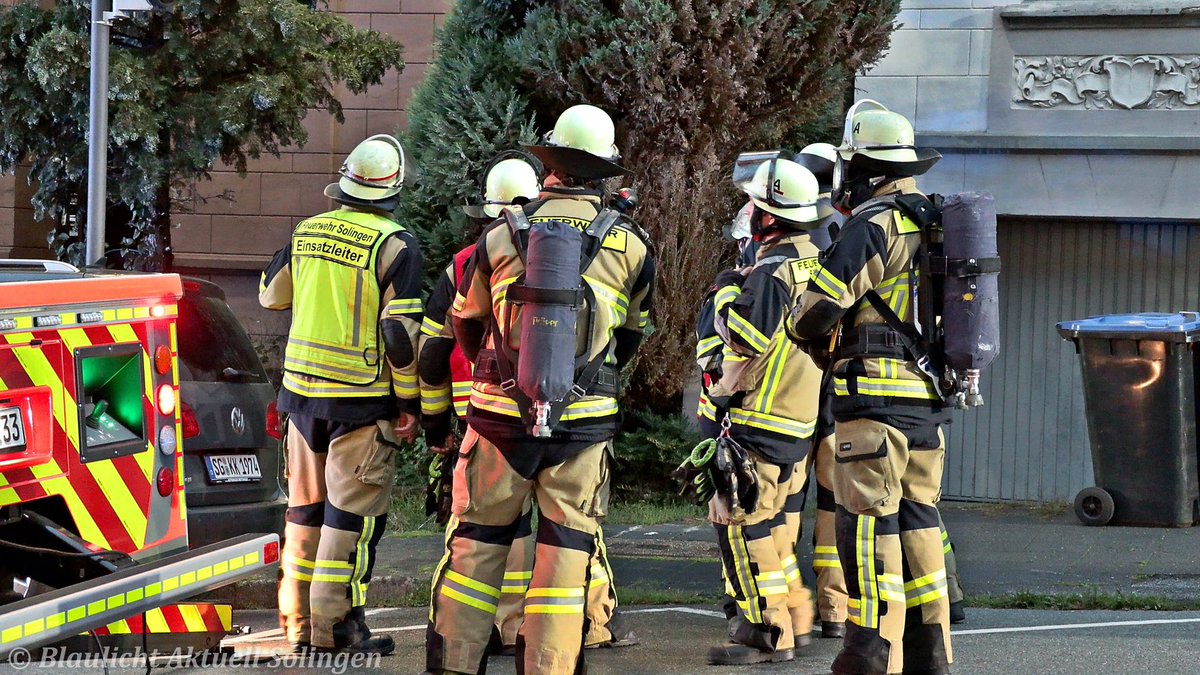 gianni_reporter's tweet photo. 🚨 Heute am 01. August 2023 kam es zu einem Zimmerbrand auf der Cronenberger Straße in Solingen🚨

Weitere Informationen unter: https://t.co/SGijBI7XZv

@FW_Solingen #Feuerwehr #Solingen https://t.co/o5anWDMcIL