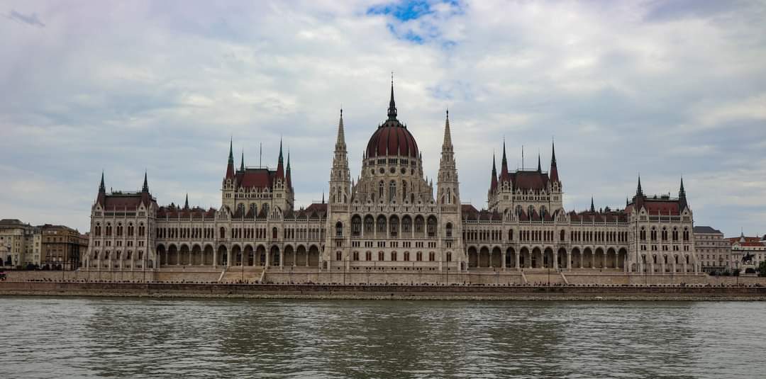 egan39's tweet photo. #cruisethedanube https://t.co/xsLZ7MXlHI