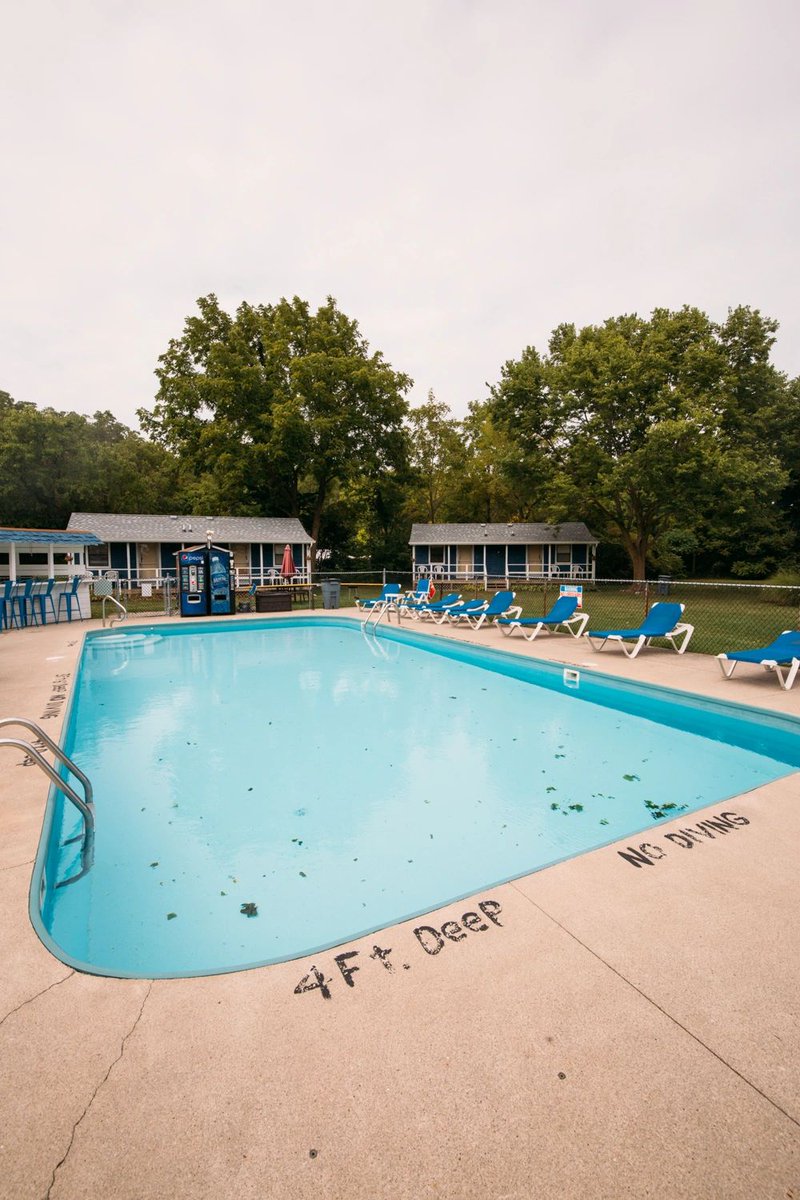 Weekends at Bird's Nest Resort are all about relaxation and fun! 😎 What's your favorite activity to do when you're on vacation? Share below and let us know! #IslandFun #VacationVibes #BirdsNestExperience