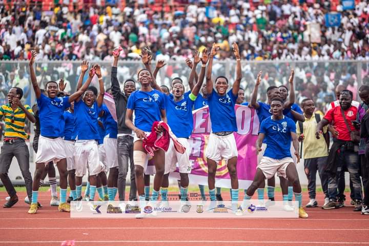 Asante_nation's tweet photo. Congratulations to Simms SHS for winning the 2023 Ashanti Regional Inter Schools and Colleges Boys Soccer Competition.

And a bigger congratulations to their woman coach, Coach Sandra Boakye. Well done madam.

Piawwwwwwwww!!!! https://t.co/9i72SpH8Zt