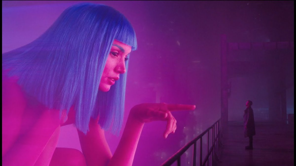 GaaryWrld's tweet photo. 5 ans après je n'arrive toujours pas à croire que Blade Runner 2049 a flop au cinéma, une incroyable suite au 1er film !

Et qui aborde à merveille les thématiques de la quête d'identité, de l'humanité et de l'IA. Un grand film cyberpunk avec une photographie des plus sublime https://t.co/GjHi1rinh0