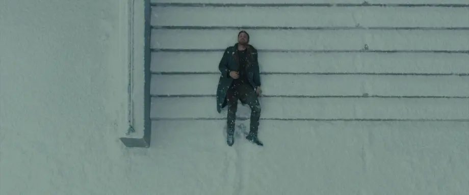 GaaryWrld's tweet photo. 5 ans après je n'arrive toujours pas à croire que Blade Runner 2049 a flop au cinéma, une incroyable suite au 1er film !

Et qui aborde à merveille les thématiques de la quête d'identité, de l'humanité et de l'IA. Un grand film cyberpunk avec une photographie des plus sublime https://t.co/GjHi1rinh0