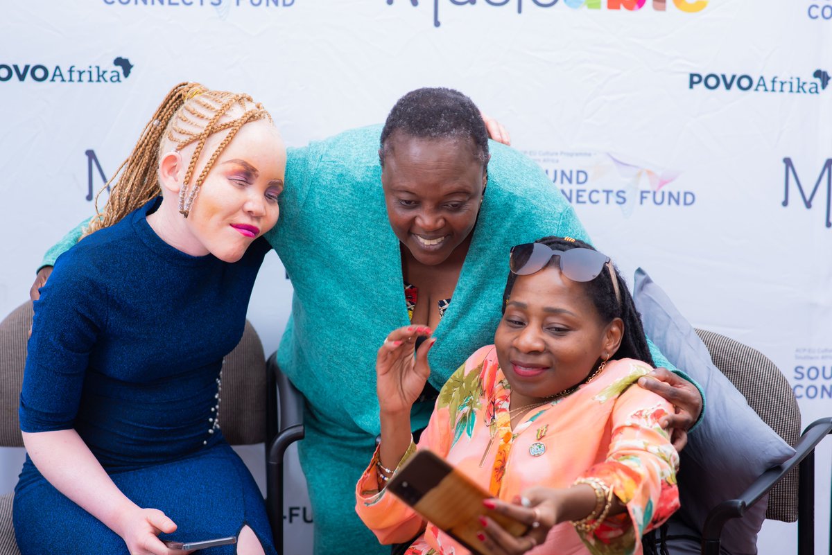 POVOAfrika's tweet photo. Thank you @ernestmac54 for immortalising these moments! #Musicable @GwiziSoneni @TheVuyoBrown @SSanelisile
@culturefundzim @kgosinyathi
#Musicable #soundconnectsfund #soundconnectsus #MIAF #GoetheInstitut #ACPEUcultureprogramme #EU #OACPS.
#disabilitynotinability https://t.co/5Gt75r4VLn