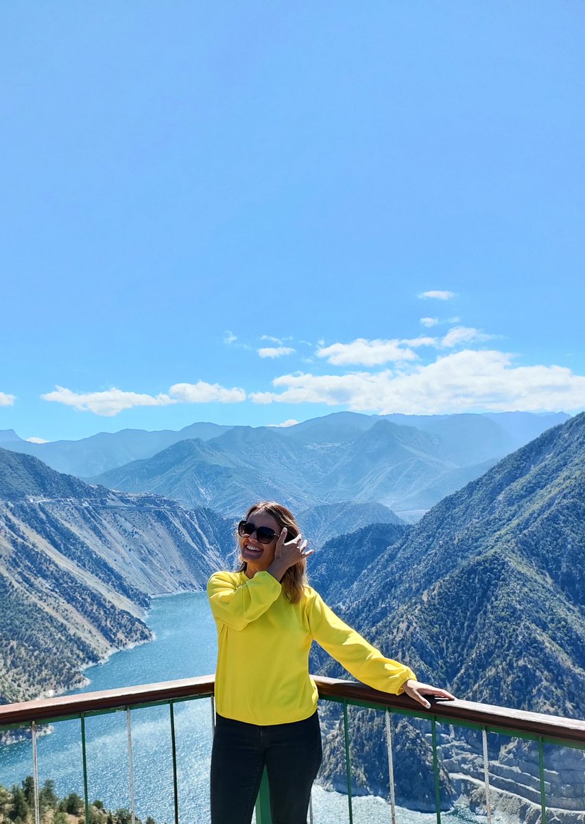 Mavinin olduğu yerde güzel günlere olan inanç bitmez..💙 #artvin #artvinderinerbaraji #karadeniz #gökyüzü #sky #nitenite #mavi #gezelimgörelim #travel #photography #NaturePhotography #naturephoto