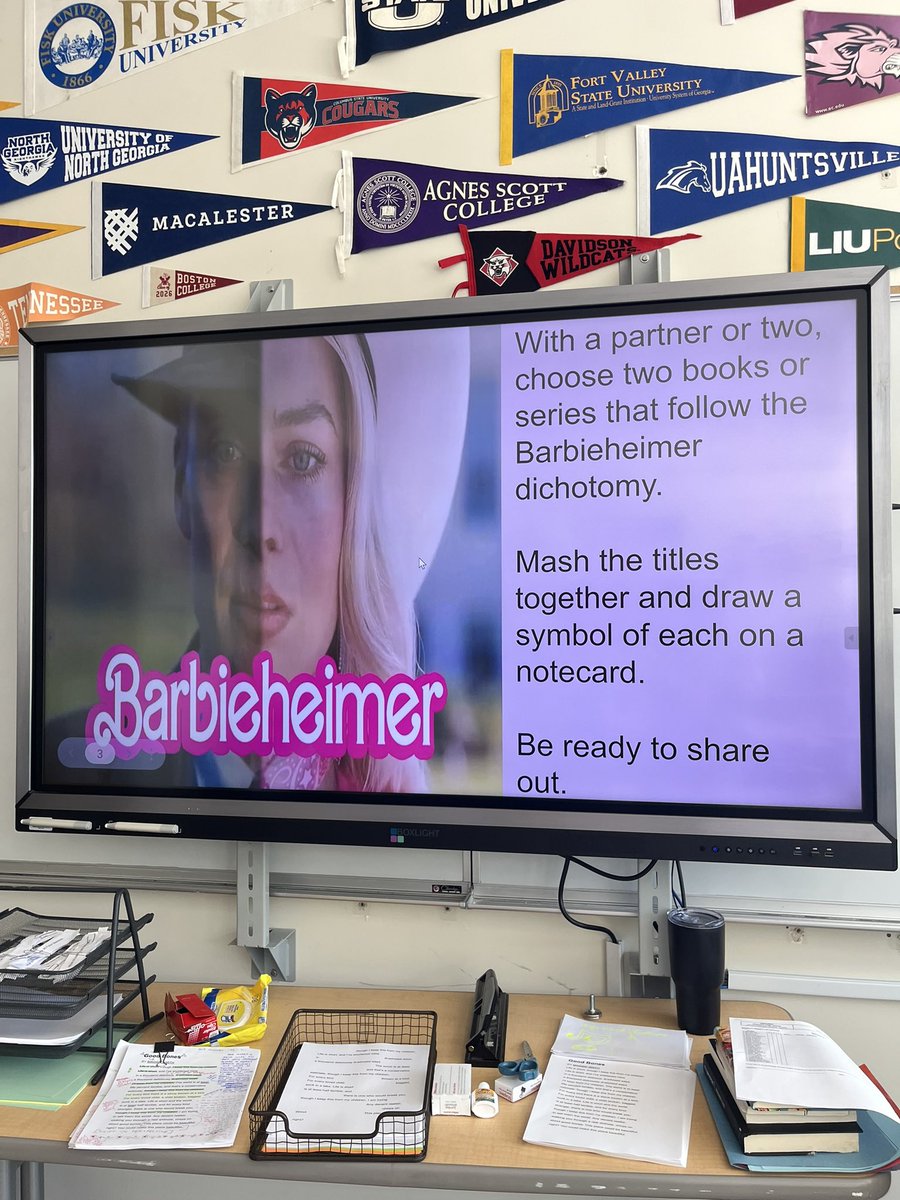 susangbarber's tweet image. First day at @APSMidtown is in the books. We worked with @maggiesmithpoet’s “Good Bones” and had some great day one discussions. And look who my colleague is this year! #aplitchat #TeachLivingPoets