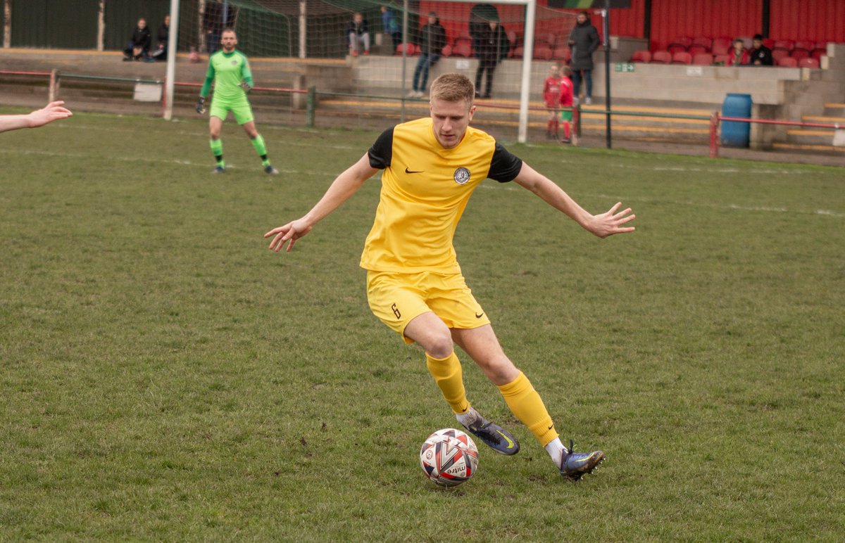Our Man of the Match, Liam Tomlinson 👏

Defended unbelievably once again.

Sponsored by The Workplace Body Coach. 

#steelmen 🔴