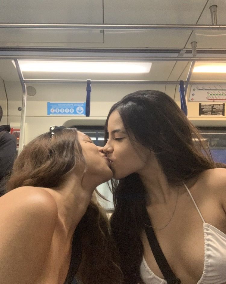 lezbo's🏳️‍🌈 (@justg1rlss) on Twitter photo 